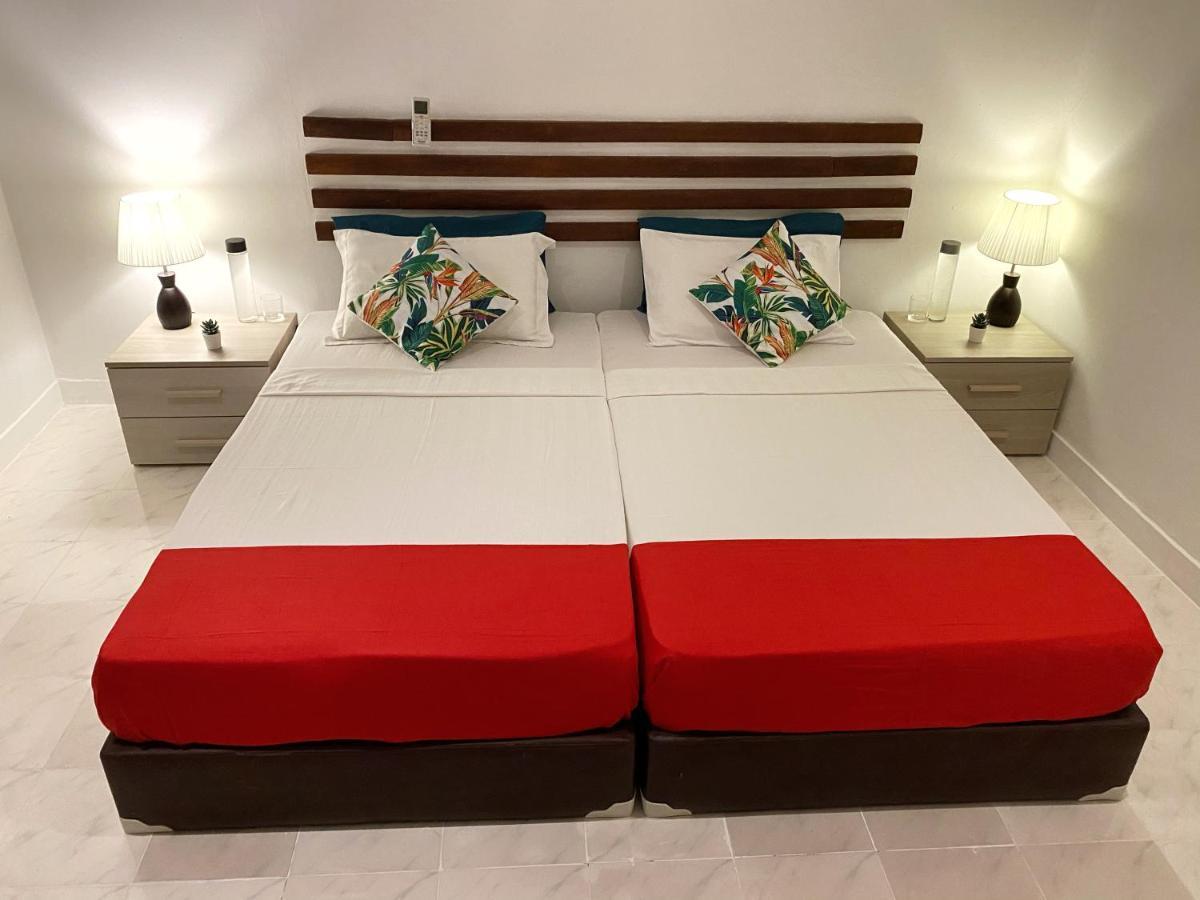 מלון טלאוסדו Ocean Breeze Maldives מראה חיצוני תמונה
