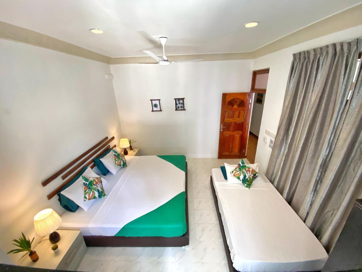 מלון טלאוסדו Ocean Breeze Maldives מראה חיצוני תמונה
